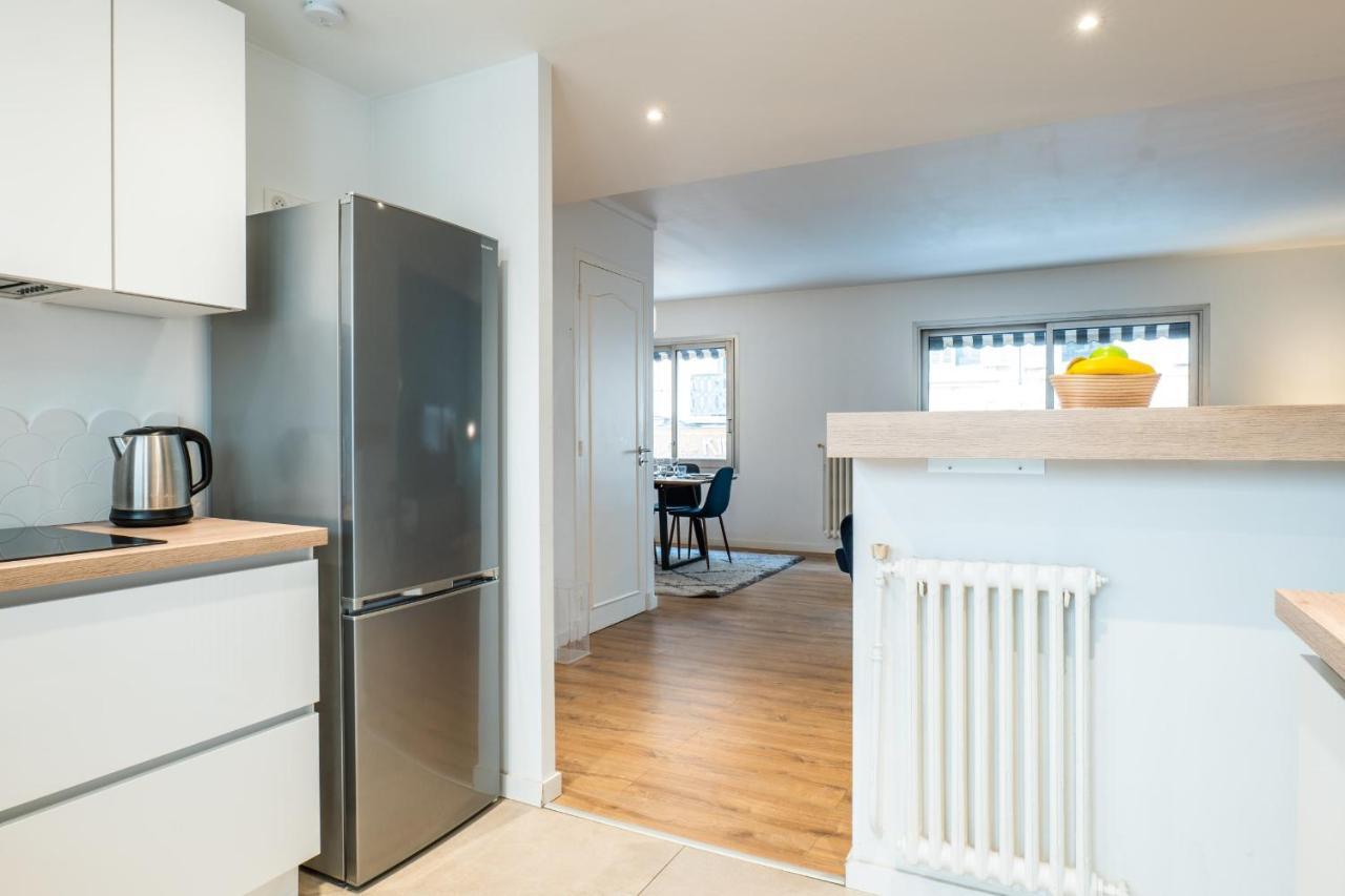3-br Steps From Palais Des Festivals Apartment *