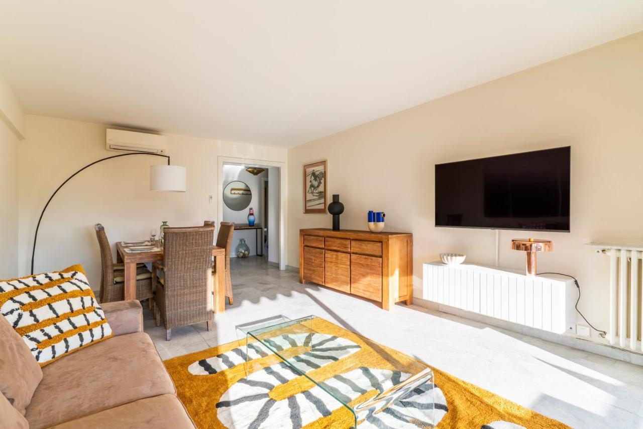 Le Mistral - Appt Avec Deux Balcons A Cannes