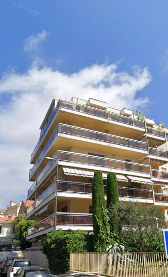 Apartment Le Week Riviera: Spacious 3-star In With Terrace And Garage