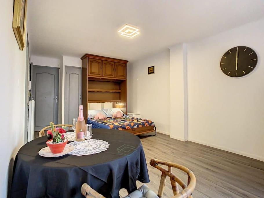 2 Minutes A La Apartment Cannes