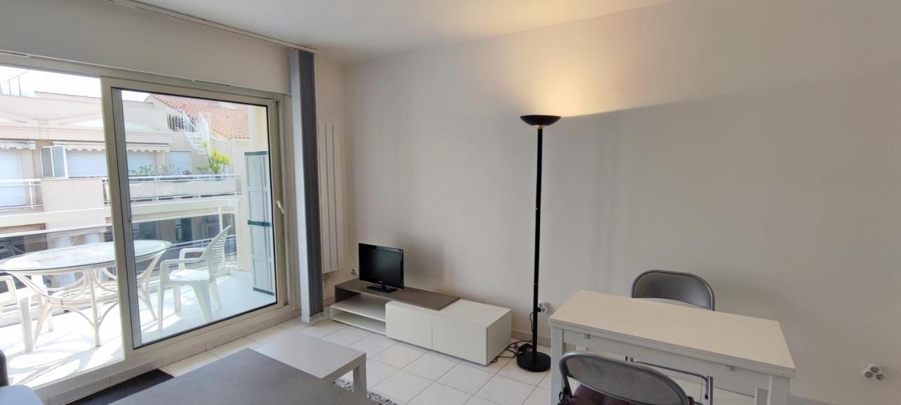 Studio Calme Gallieni Frgk