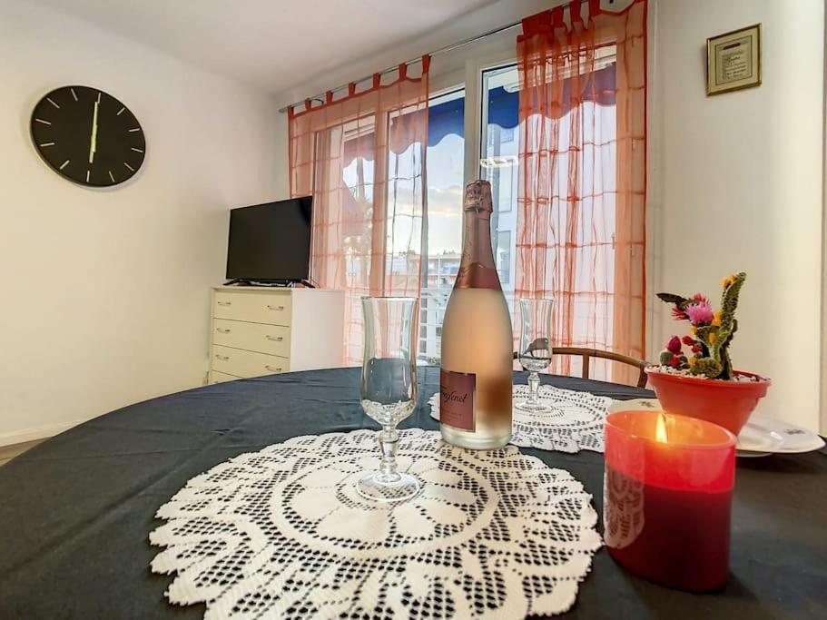 2 Minutes A La Apartment