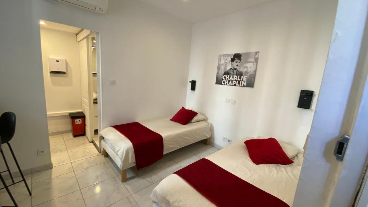 4 Dans Le Meme Immeuble Appartement *