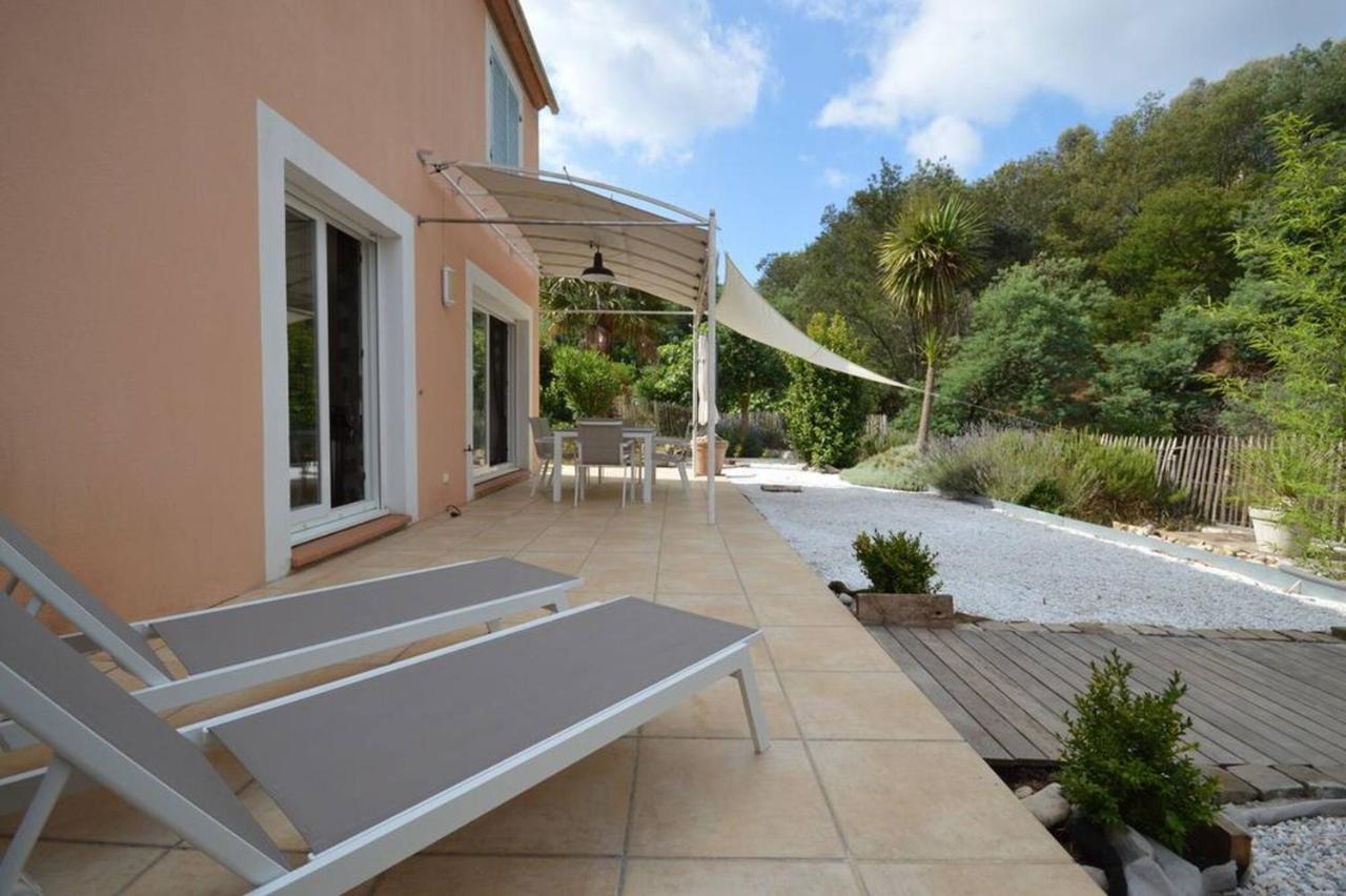 Croix Des Gardes - Piscine Partagee- Pousada Cannes