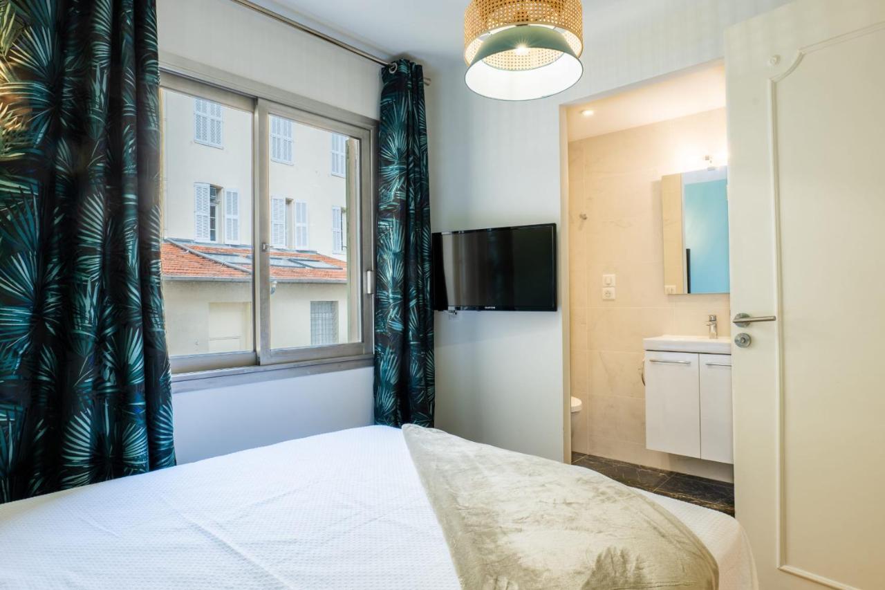 Apartment 3-br Steps From Palais Des Festivals Cannes