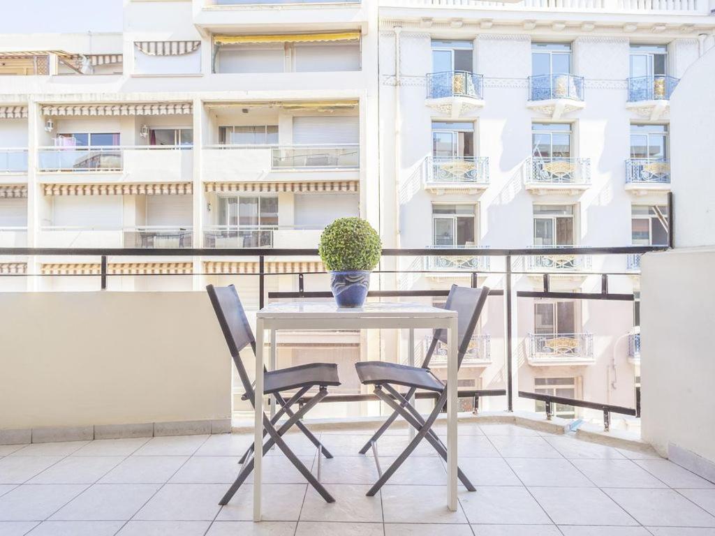 Lovely One Bedroom Colony