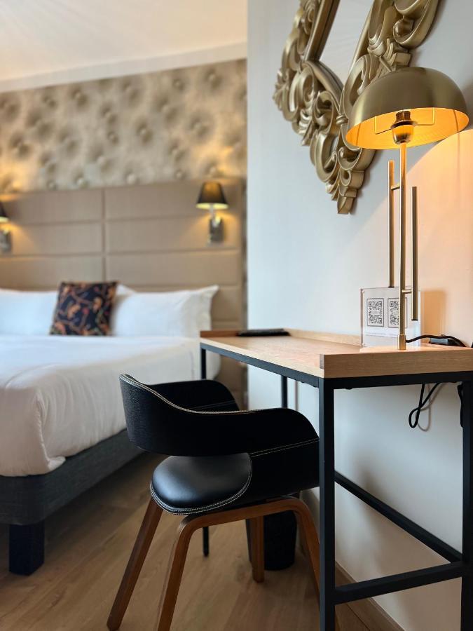La Hotel Cannes