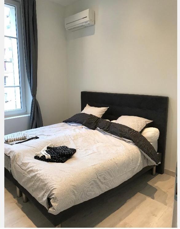 Apartment Center