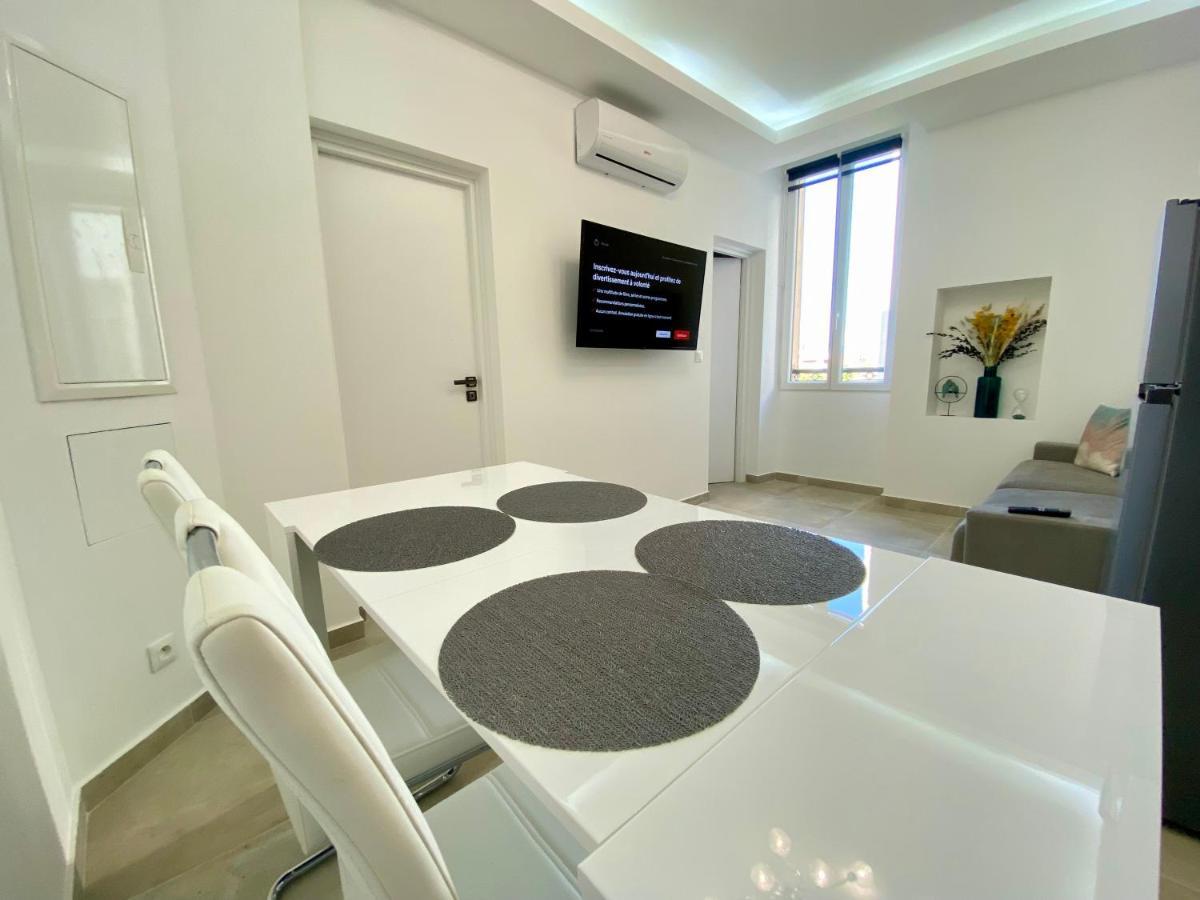 Apartment L'esperance By Scls Locations