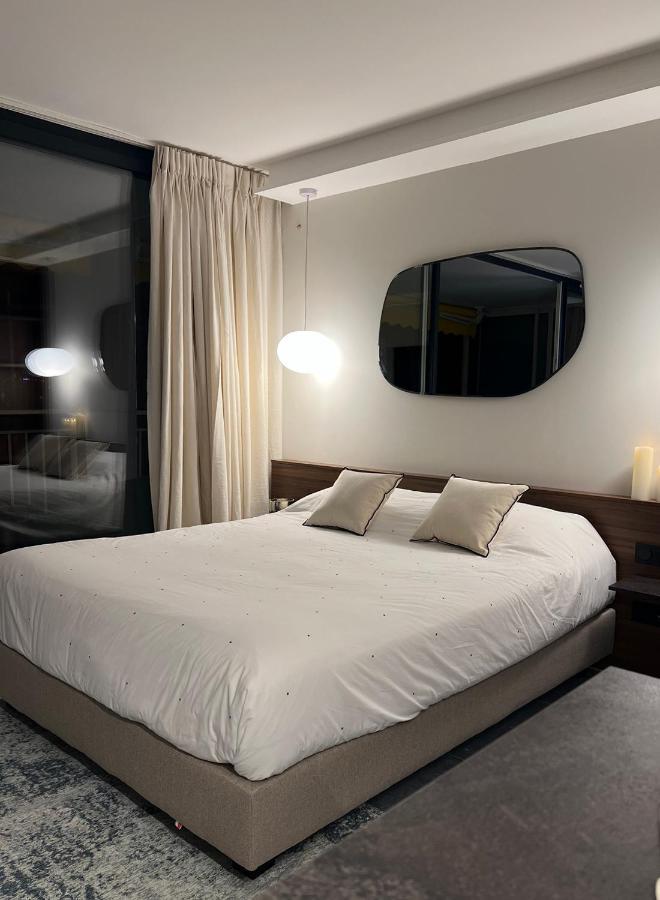 Palm Croisette Front De Mer1 *