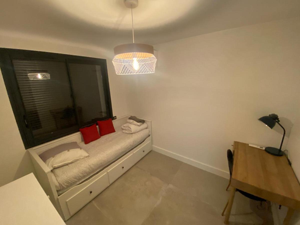 Villa Bel Air - 240m2 - Freshly Completely Renovated - - Pool - No Party Allowed - No Bachelor-ette *