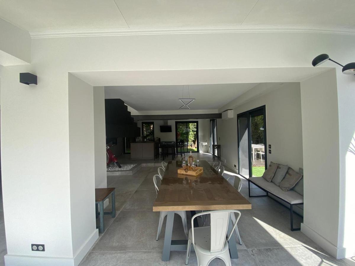 Bel Air Cannes: Renovated Beachfront Retreat With Pool Villa Cannes