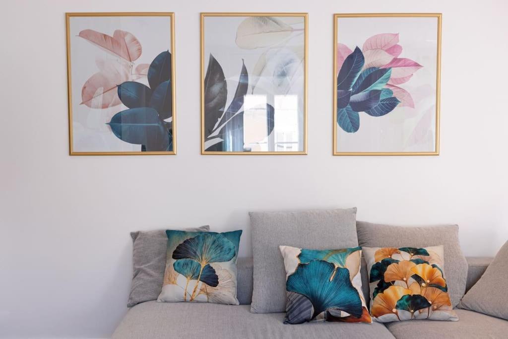 Luxury With Balcony On Famous Rue D'antibes! - Kiss By Halldis * Cannes