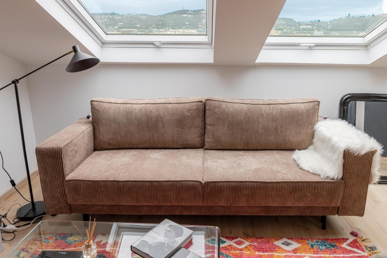 Sous Les Toits 5 Min Du Palais A Pied Apartment Cannes