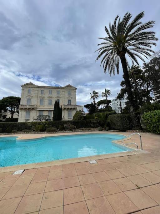 Apartment 7mn From The Center/ Pool/parking Cannes