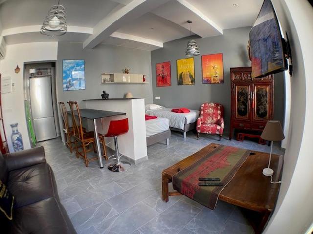 Cannes, Le Suquet Appartement