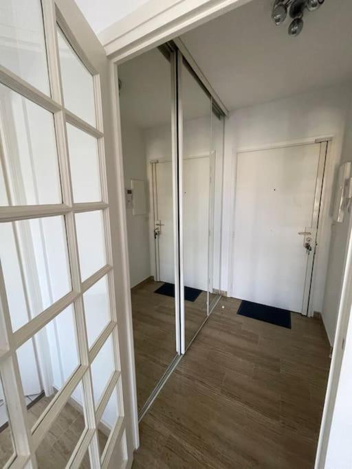 7mn From The Center/ Pool/parking * Cannes
