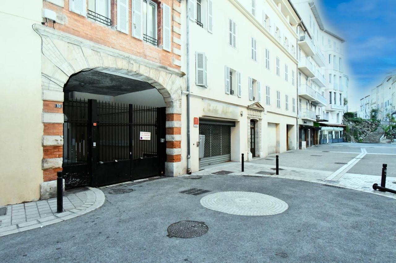 The Old Port Chez Antonella Cannes
