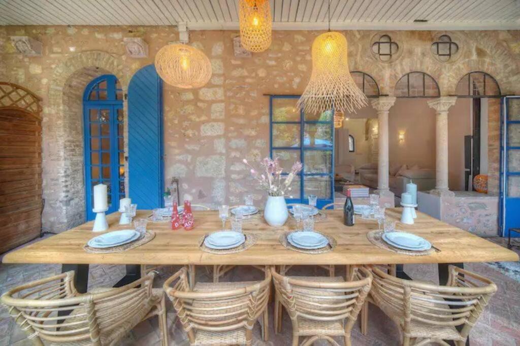 Charming In A Manor In Appartement Cannes