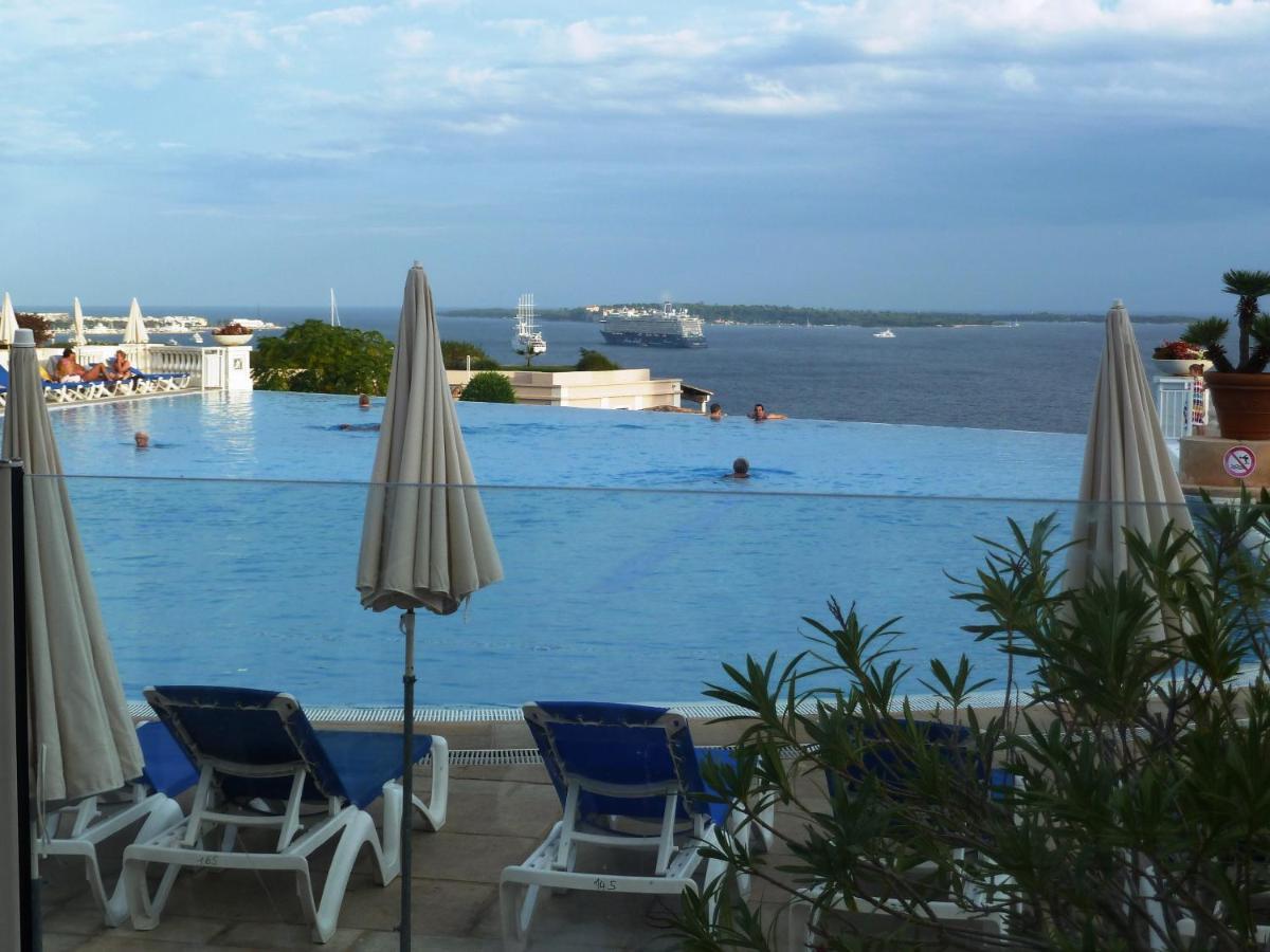 Apartment Renove, Piscine A Debordement, Vue *