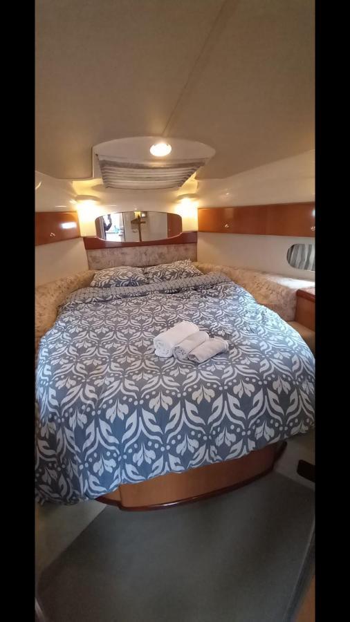 Yacht Sealine Botel Cannes