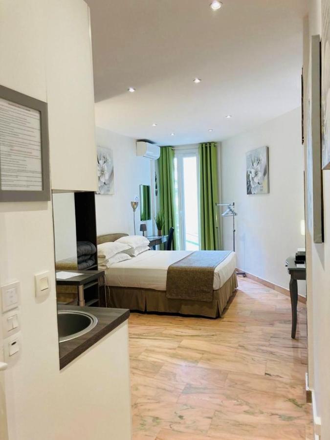 Studio De Luxe Miramar Apartment