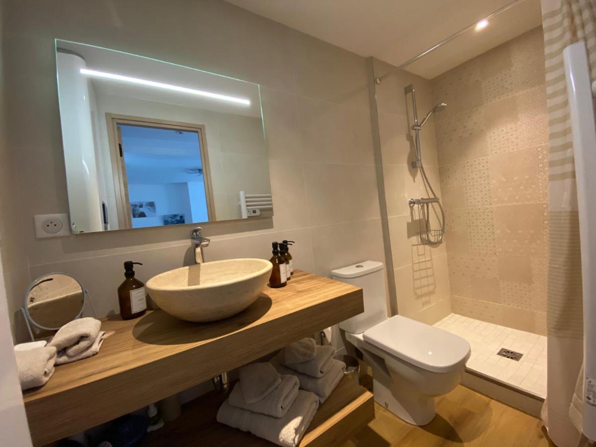 30 M2 Hyper Centre, Neuf, Parking Gratuit, 3 étoiles * Cannes