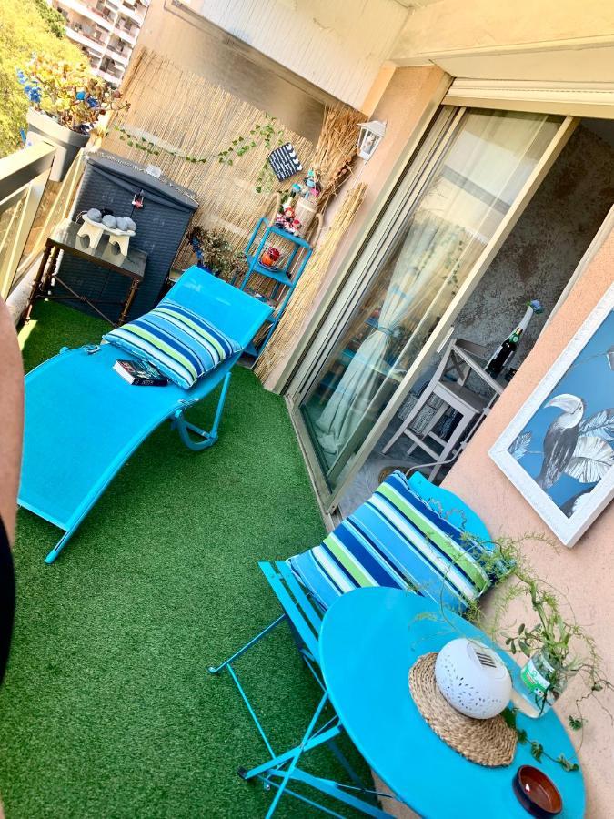 Luxurious In 450m From Sea With Terrace And Air Conditioning And Private Parking Apartment