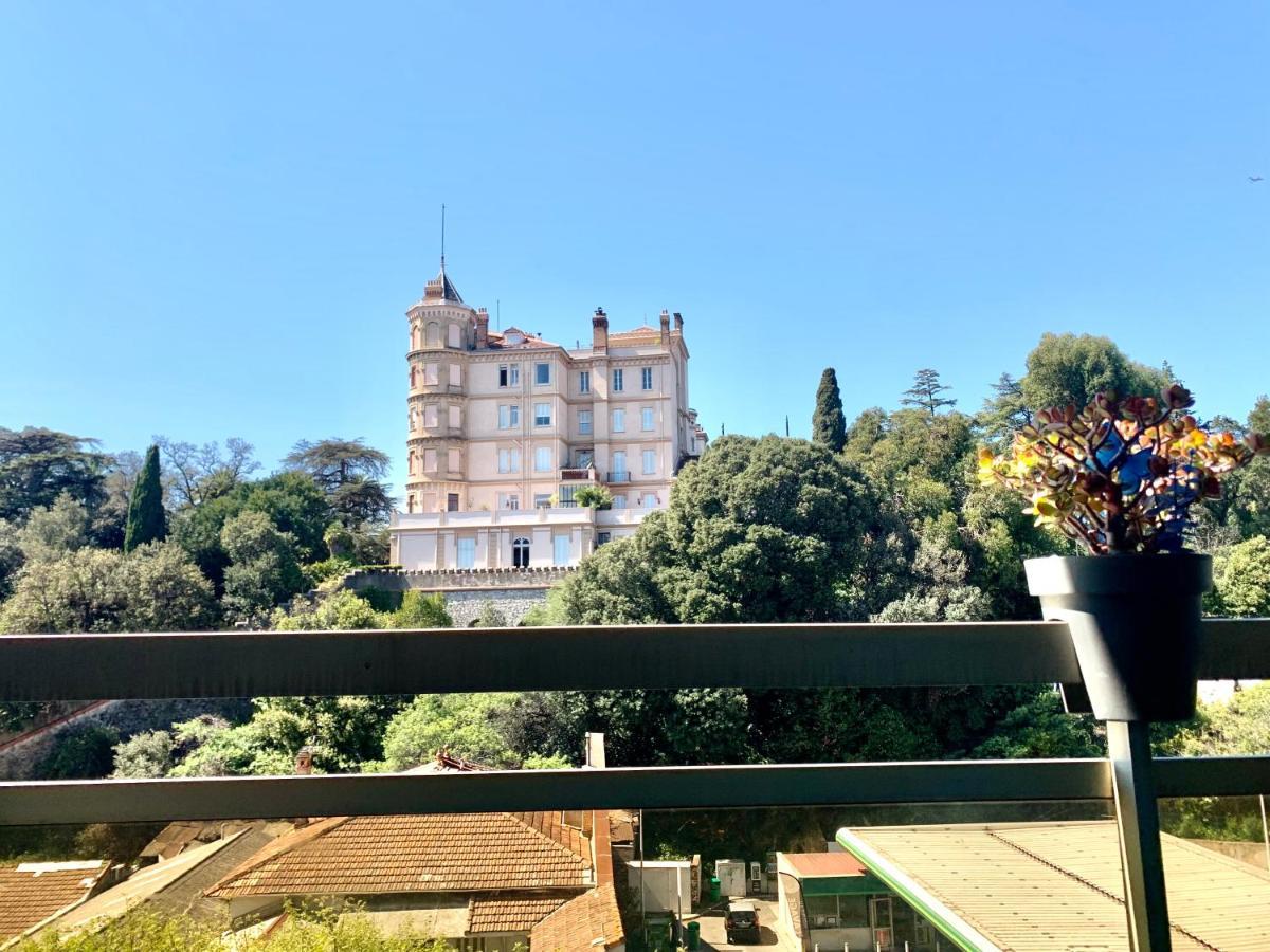 Luxurious In 450m From Sea With Terrace And Air Conditioning And Private Parking Apartment Cannes