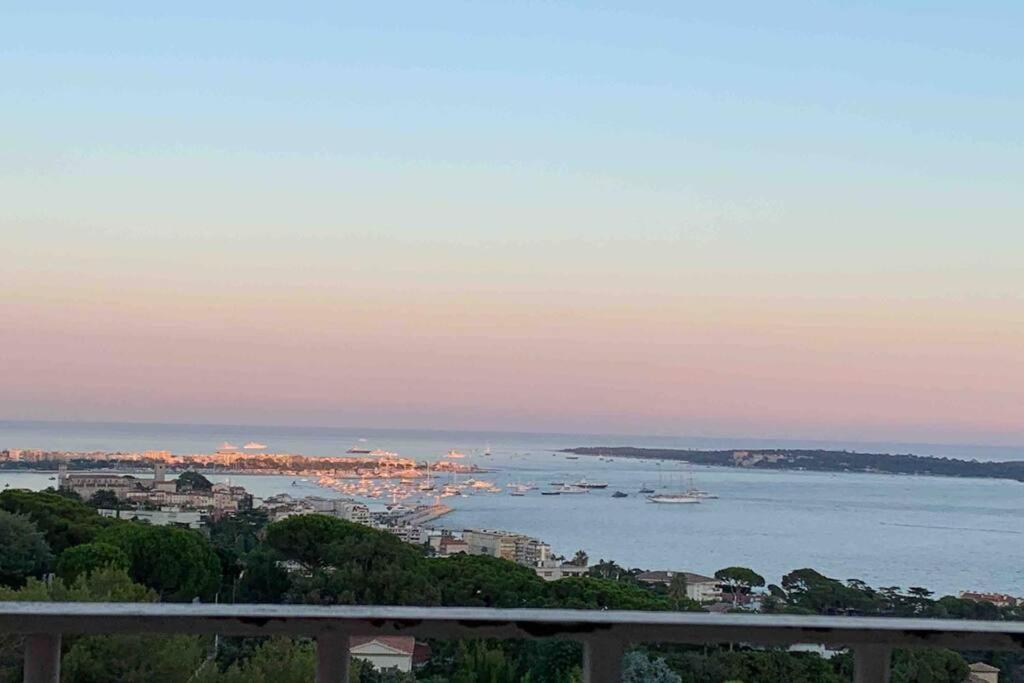 Cannes, Vue Triples Exposition Apartment Cannes