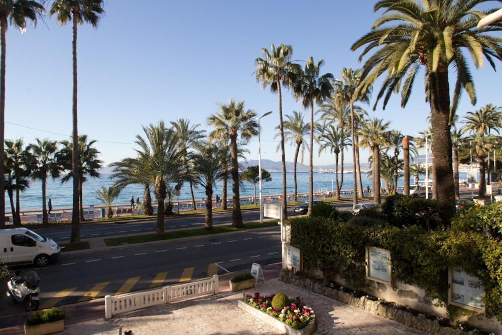 Johnny Apartment Cannes
