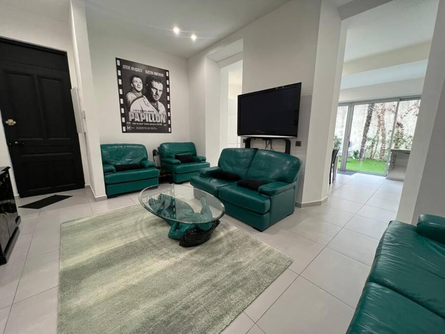 Amazing - Azurenting Apartment