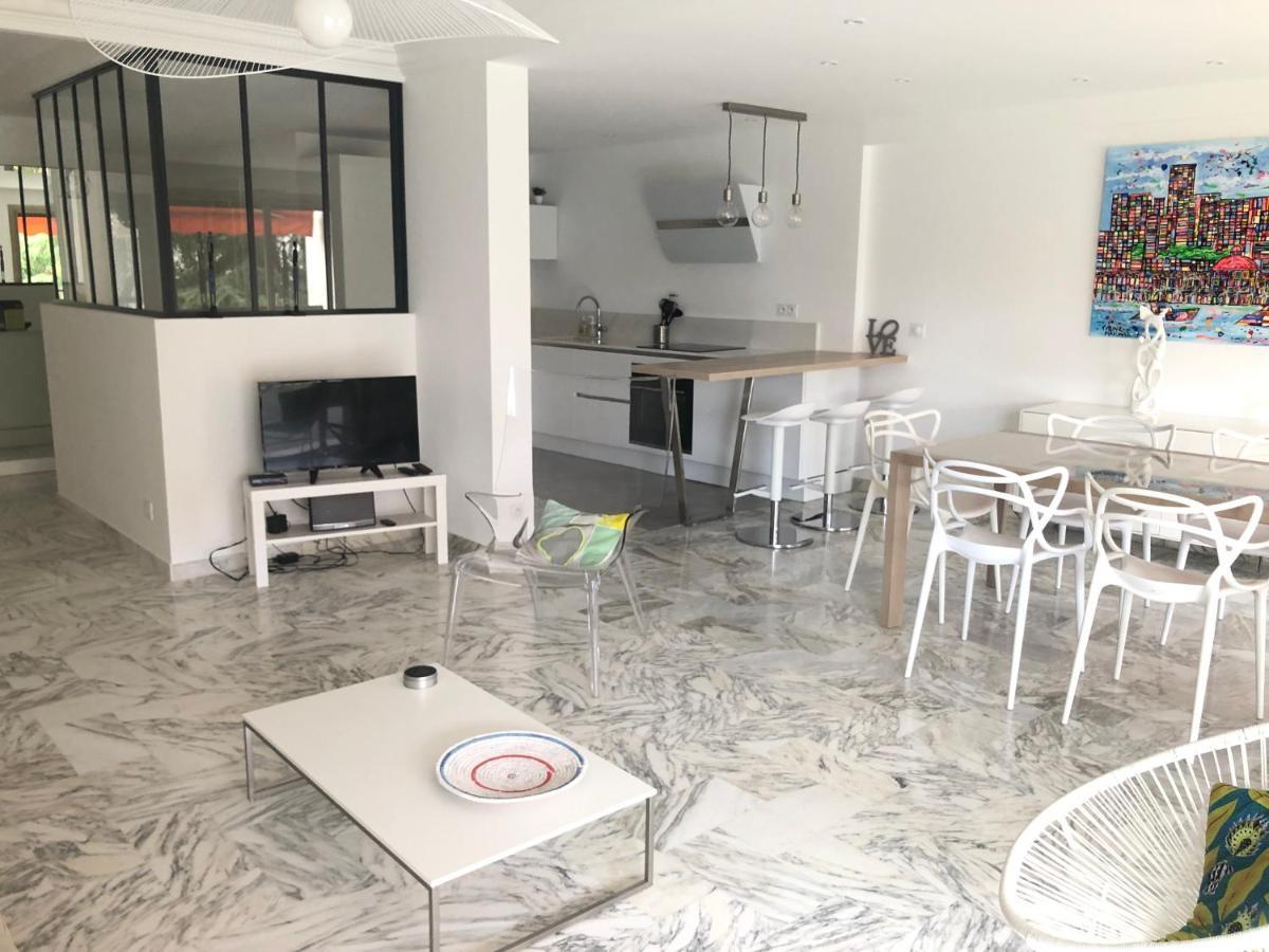Martinez- Family 100m2 Appartement Cannes