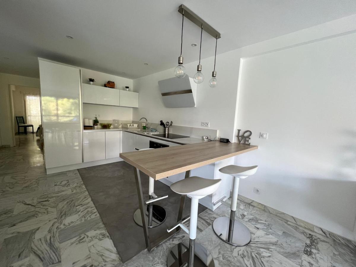 Martinez- Family 100m2 * Cannes