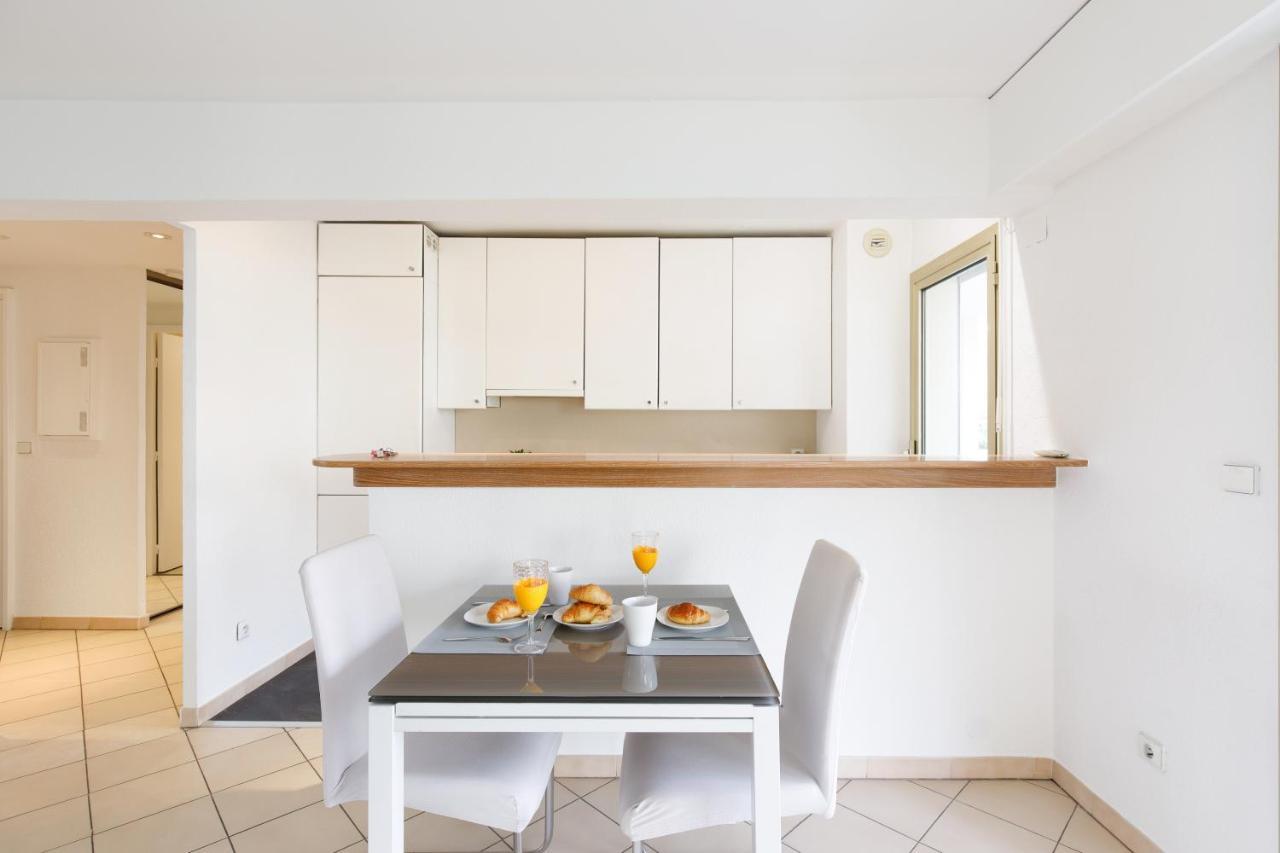 Apartment Select Yourhosthelper *