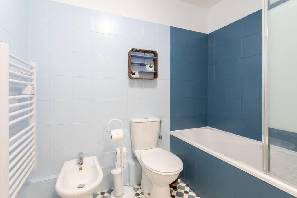 C16 - 2 Bdr Rue Antibes 4 Min Palais Festivals - Ac & Terrace Apartment Cannes