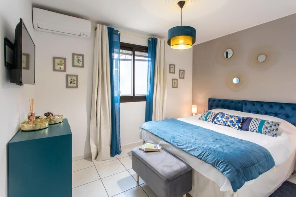 Apartment C16 - 2 Bdr Rue Antibes 4 Min Palais Festivals - Ac & Terrace Cannes