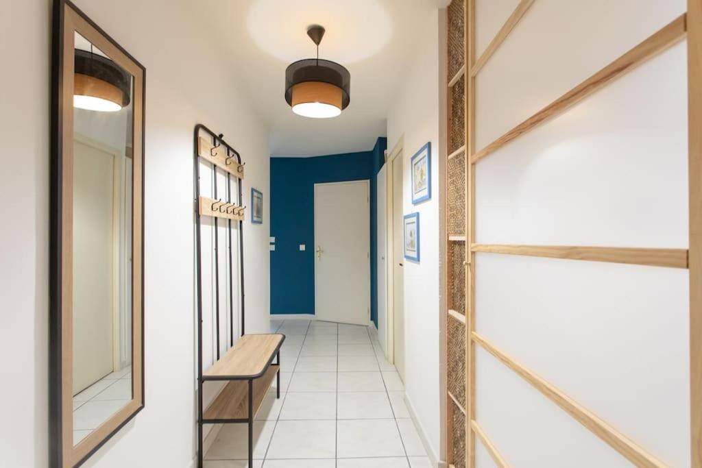 C16 - 2 Bdr Rue Antibes 4 Min Palais Festivals - Ac & Terrace Apartment