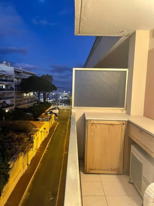 Appartement Studio Neuf A 50m De La Plage Cannes