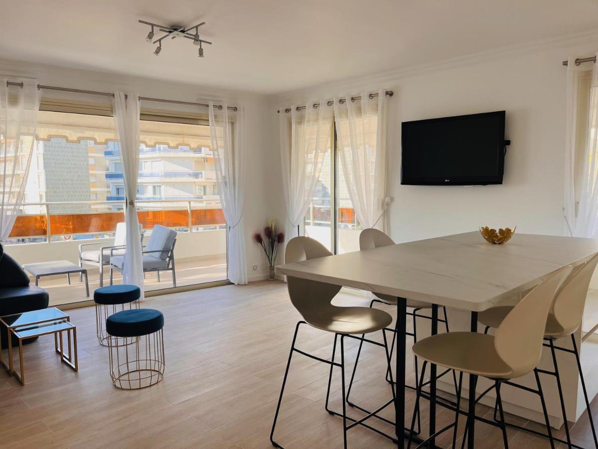 Le De Au Palm Apartment