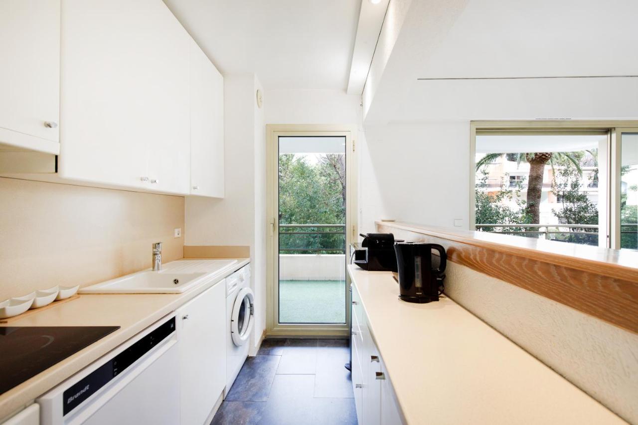 Select Yourhosthelper Apartment Cannes