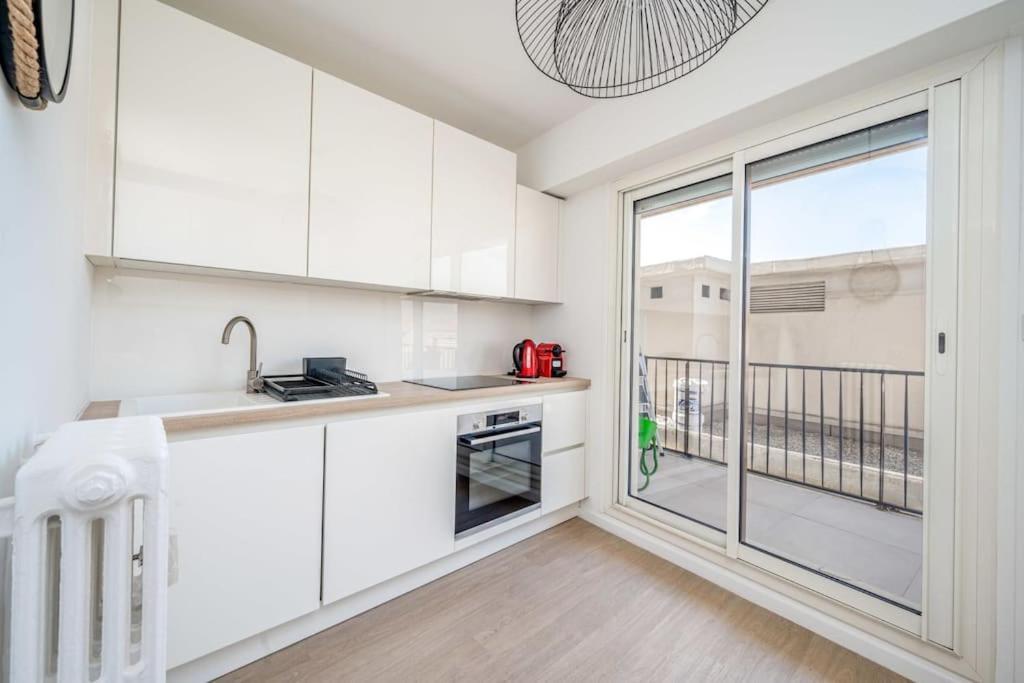 Au Calme A 10 Mn A Pieds Du Centre, Apercue - Parking Gratuit Apartment *