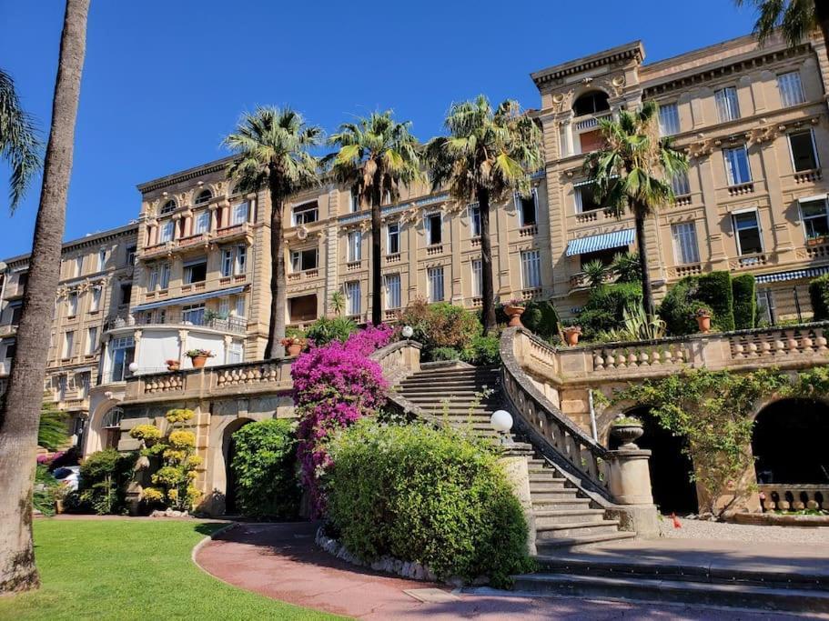 Great Studio In Prestigious Building * Cannes