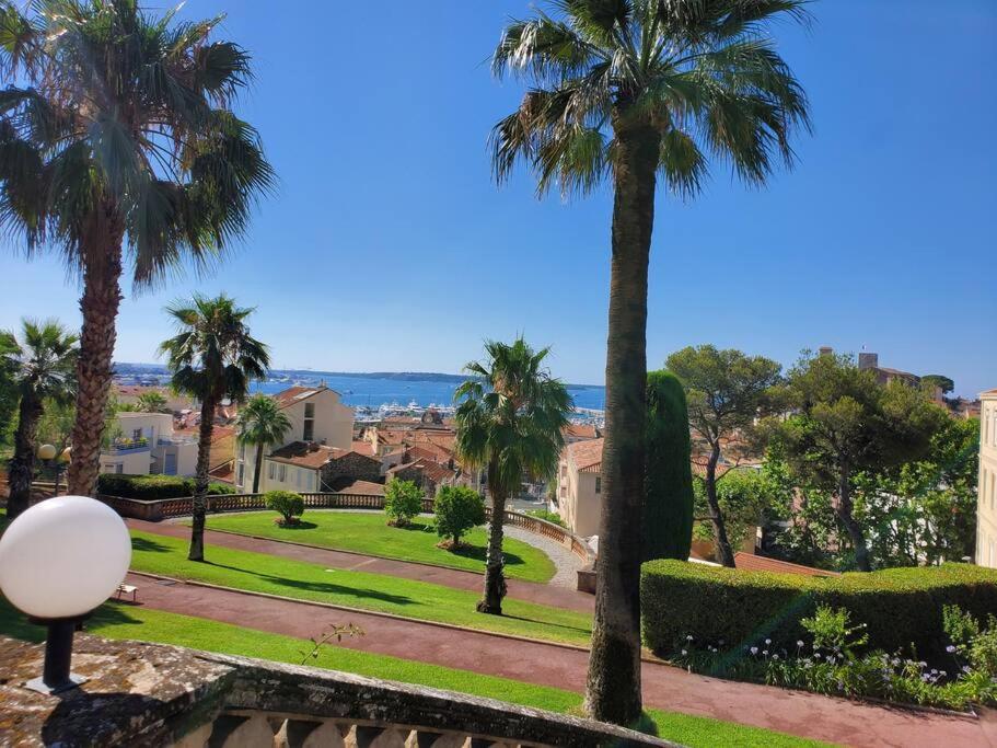Apartment Great Studio In Prestigious Building Cannes