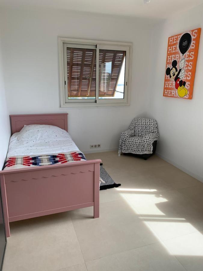 Cannes, Vue Triples Exposition Apartment