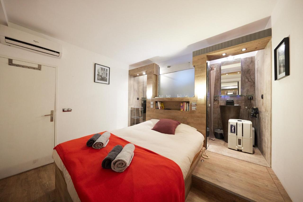 Flat * Cannes