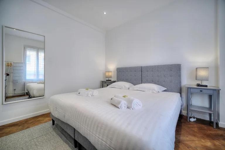 Apartment Loena Centre - Renove 2 Pieces - 4 Personnes - Proche Croisette Palais Festival - Internet Gratuit - Climatisation - Non Fumeur Cannes