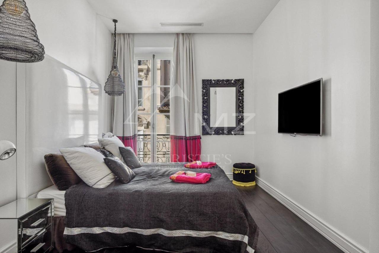 Croisette Luxury Waterfront Across The Sea Apartamento Cannes