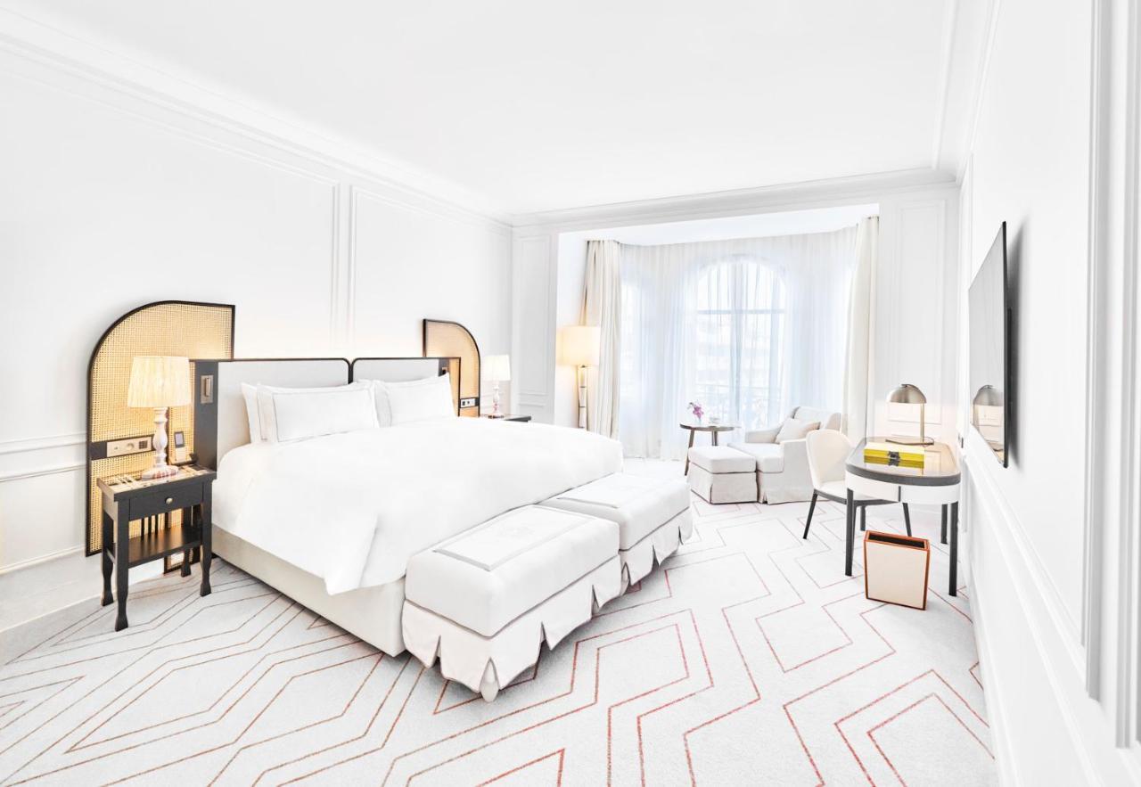 Carlton Cannes, A Regent