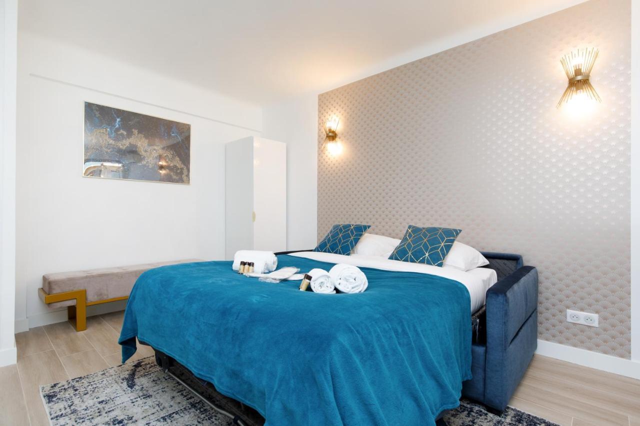 Perle Doree Yourhosthelper Cannes